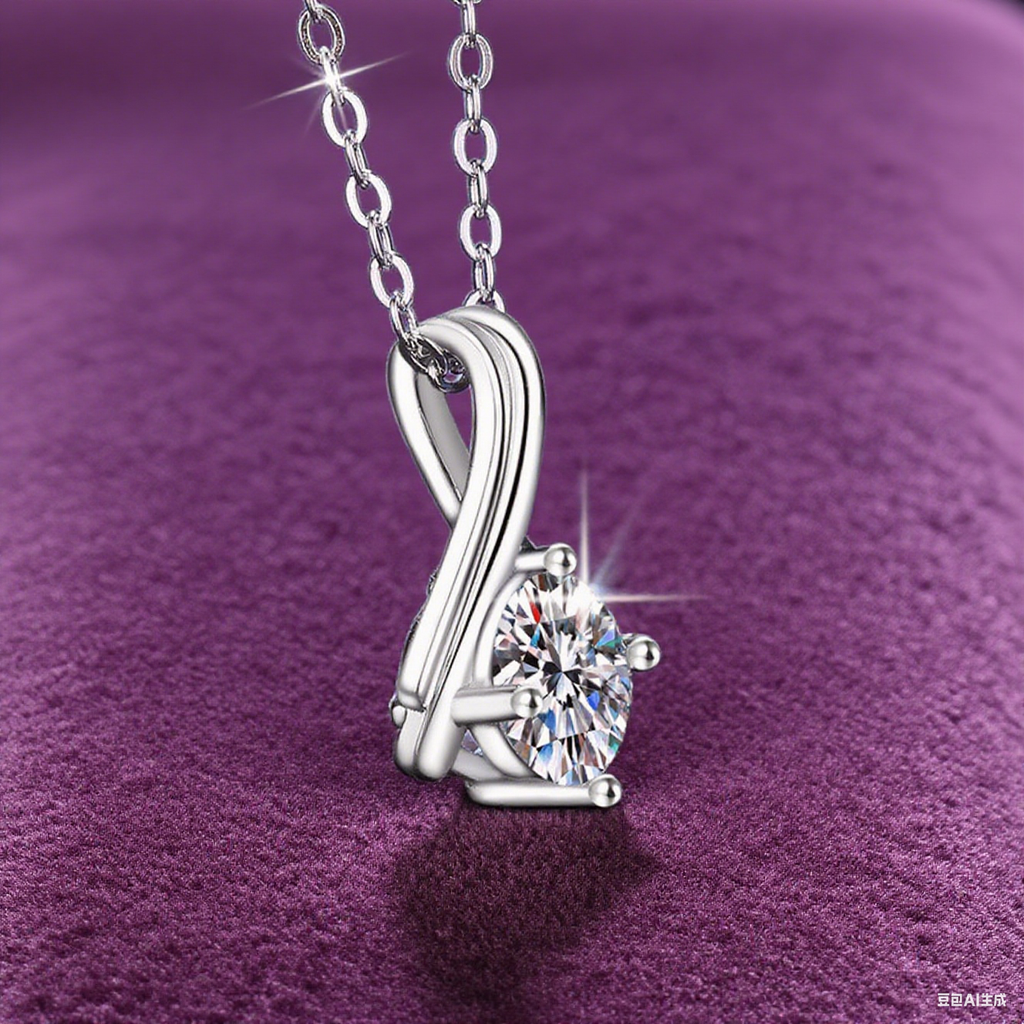 Everyday Glow Pure Silver Moissanite Pendant